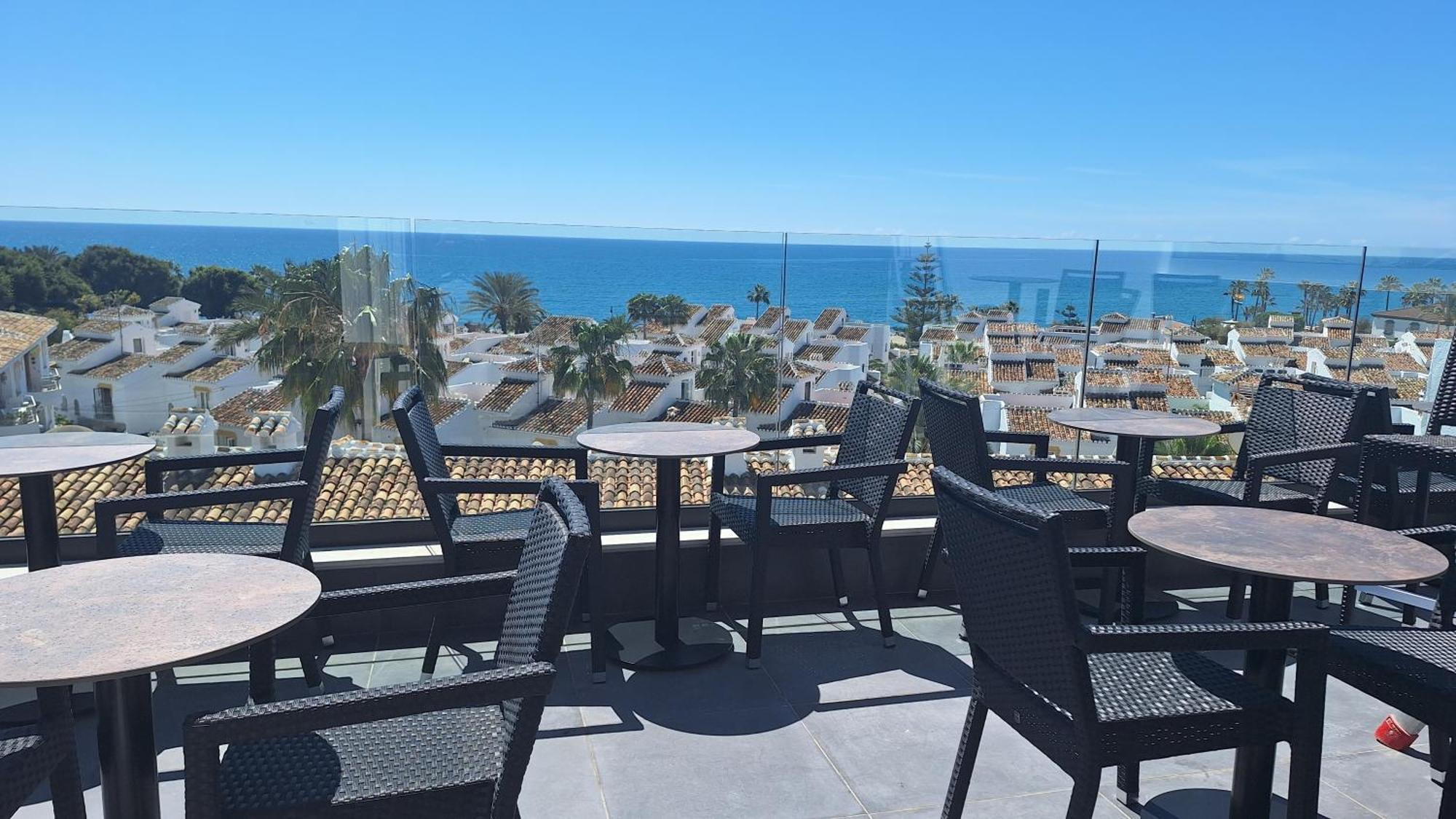 The Orange House Boutique Hotel And Upstairs Rooftop Bar Center Of La Cala De Mijas 100M From The Beach 외부 사진