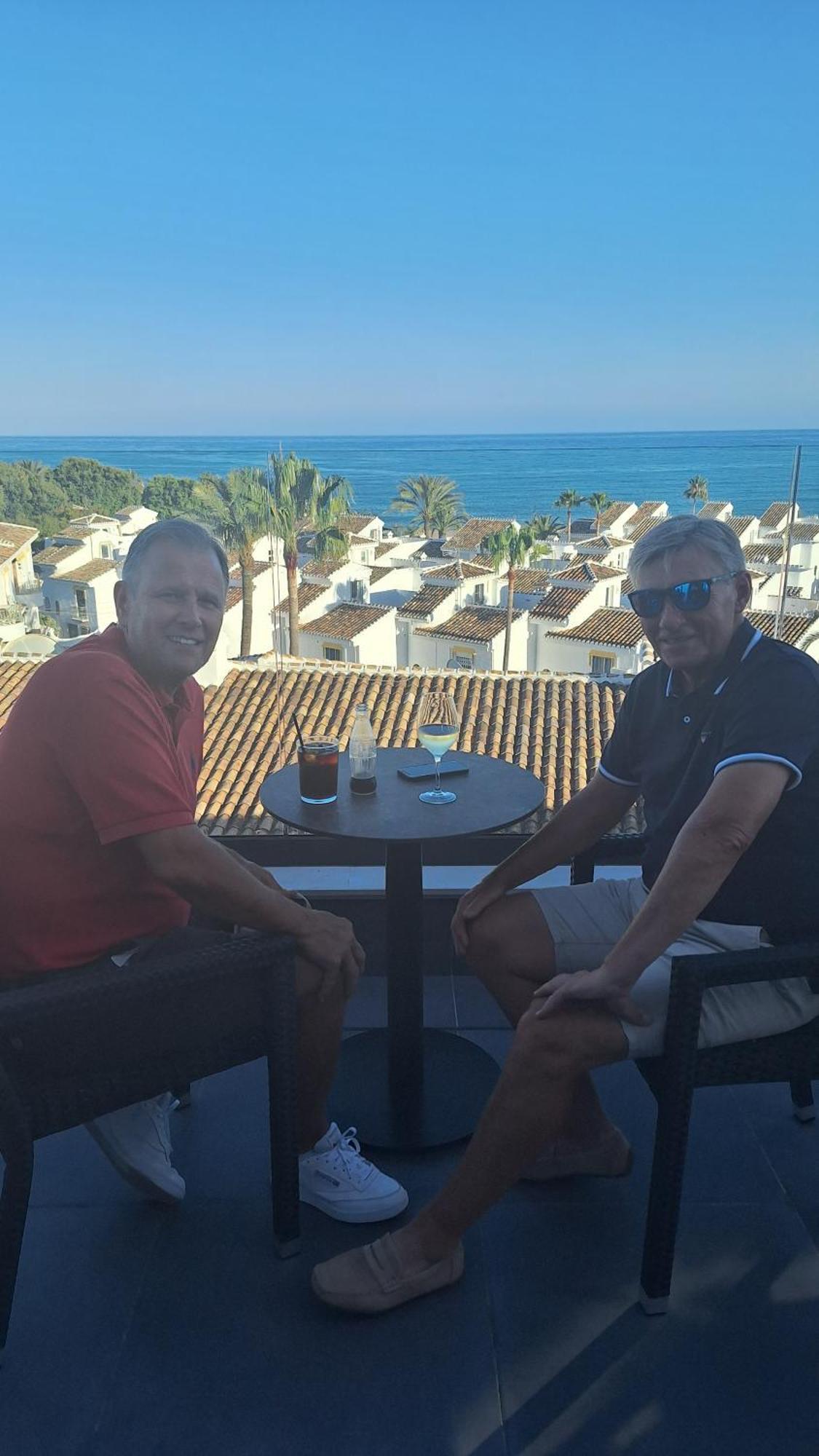 The Orange House Boutique Hotel And Upstairs Rooftop Bar Center Of La Cala De Mijas 100M From The Beach 외부 사진