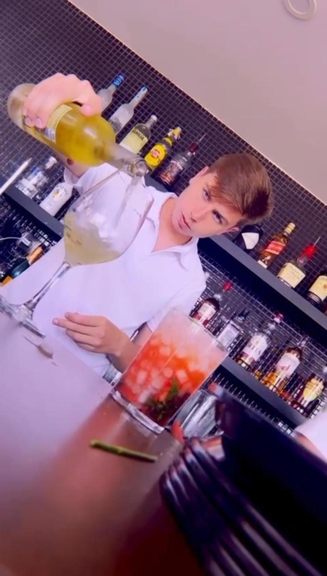 The Orange House Boutique Hotel And Upstairs Rooftop Bar Center Of La Cala De Mijas 100M From The Beach 외부 사진