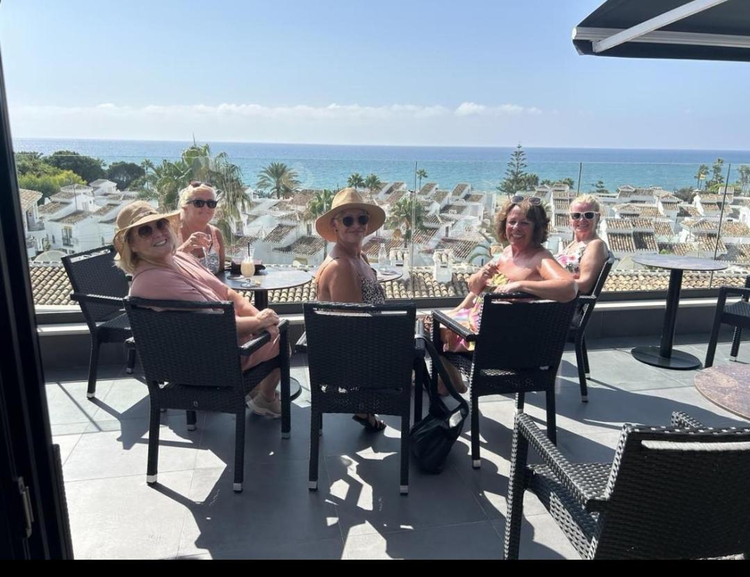 The Orange House Boutique Hotel And Upstairs Rooftop Bar Center Of La Cala De Mijas 100M From The Beach 외부 사진